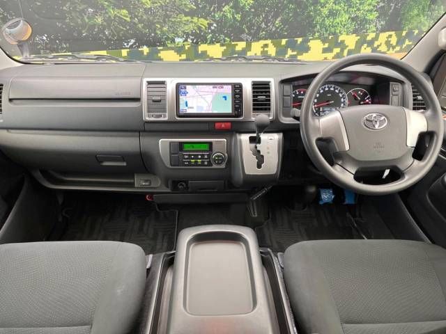 Toyota HIACE VAN 2016-04 191979-1