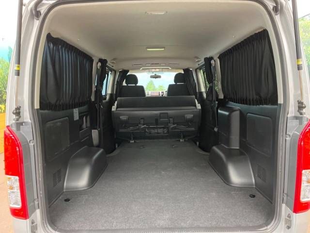 Toyota HIACE VAN 2016-04 191979-10