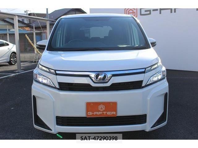 Toyota VOXY 2018-04 222904-5