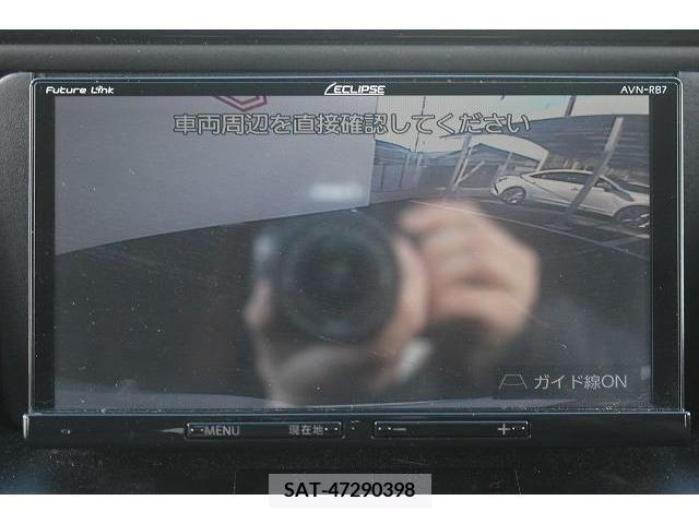 Toyota VOXY 2018-04 222904-1