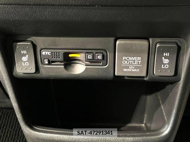 Honda N BOX CUSTOM 2017-05 223176-6