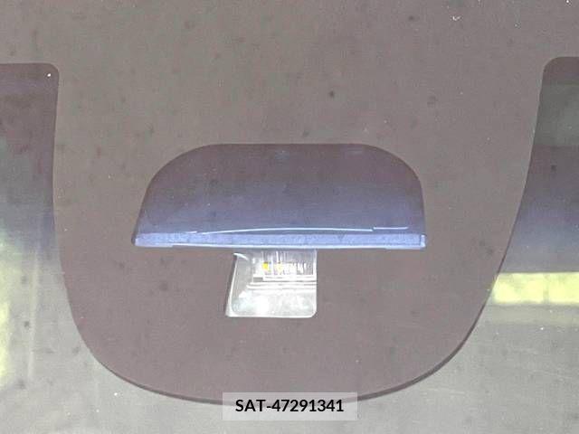 Honda N BOX CUSTOM 2017-05 223176-4