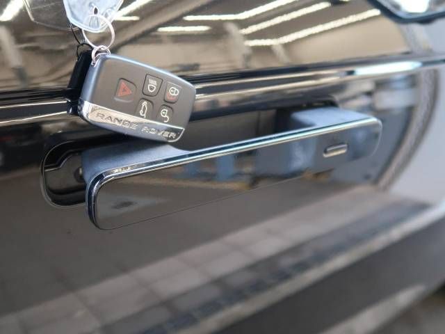 ROVER RANGE ROVER 2019-03 184893-4
