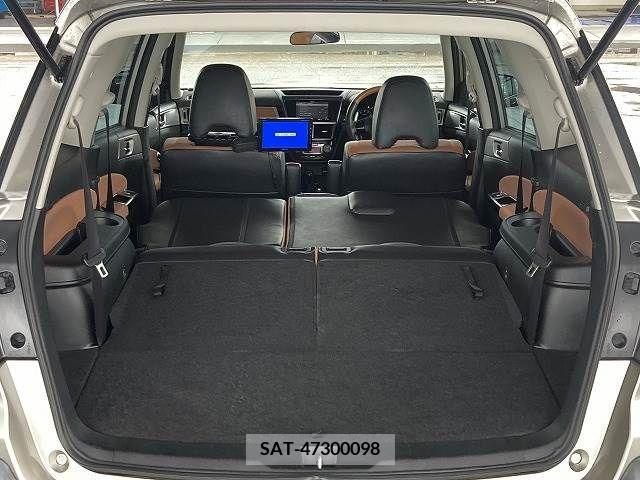 Subaru EXIGA CROSSOVER 2015-11 269037-12