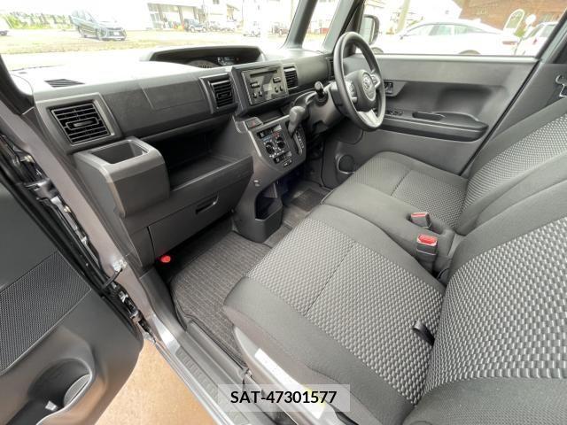 Toyota Pixis Mega 2019-11 247438-10