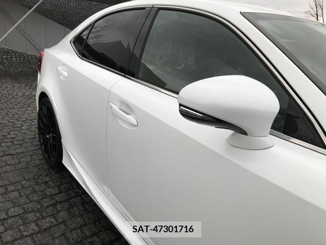 Lexus IS 2019-11 235840-4