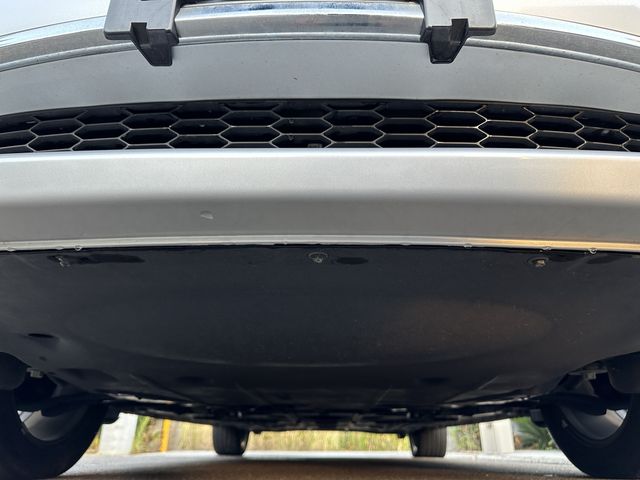 Nissan LEAF 2017-03 16978-26