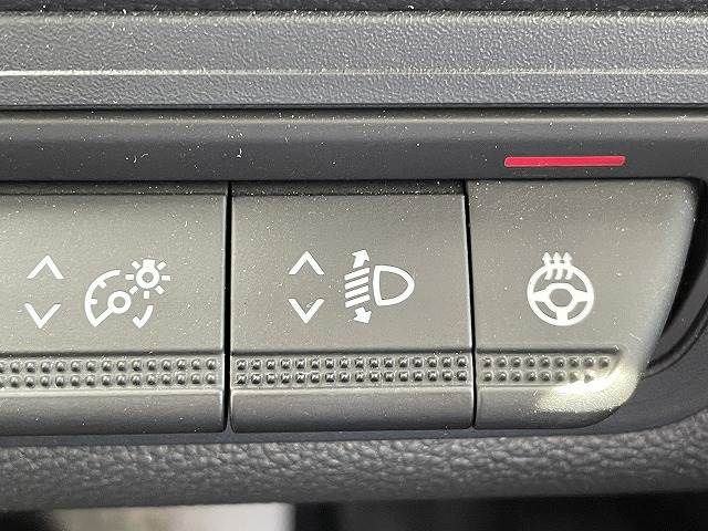 Renault CAPTUR 2021-02 15837-7