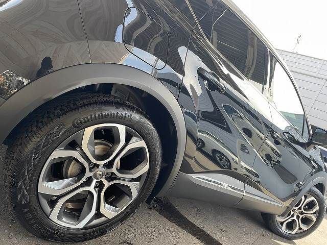Renault CAPTUR 2021-02 15837-19