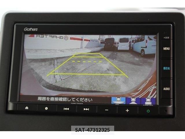 Honda N BOX 2021-07 237121-2
