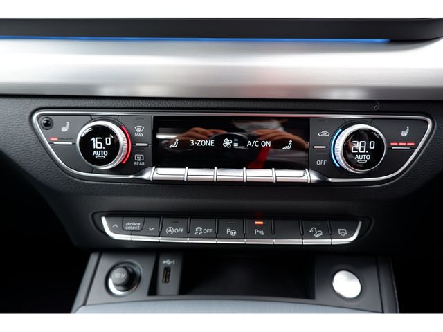 Audi Q5 2022-11 5882-16