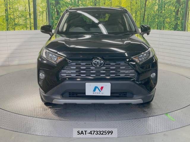 Toyota RAV4 2021-02 336517-14