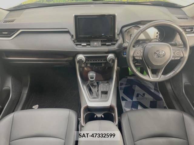 Toyota RAV4 2021-02 336517-1