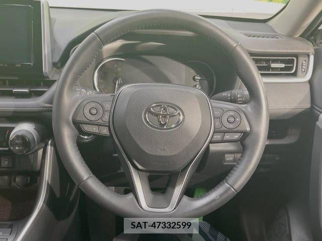 Toyota RAV4 2021-02 336517-11