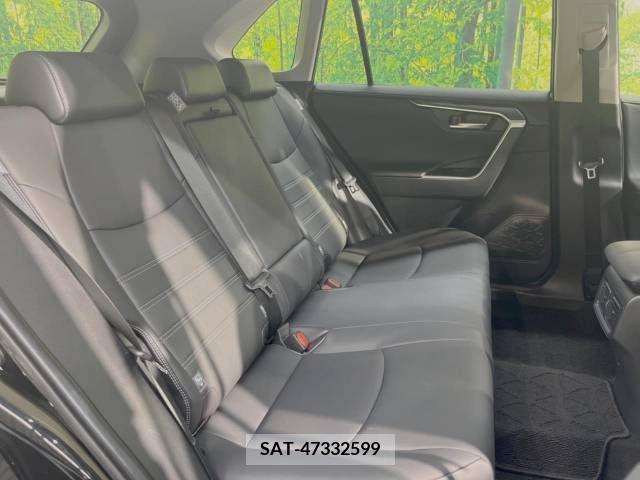 Toyota RAV4 2021-02 336517-9