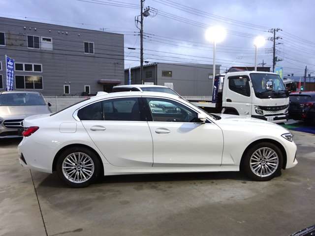 Bmw 3 SERIES 2021-08 192957-11