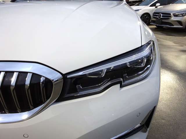 Bmw 3 SERIES 2021-08 192957-3