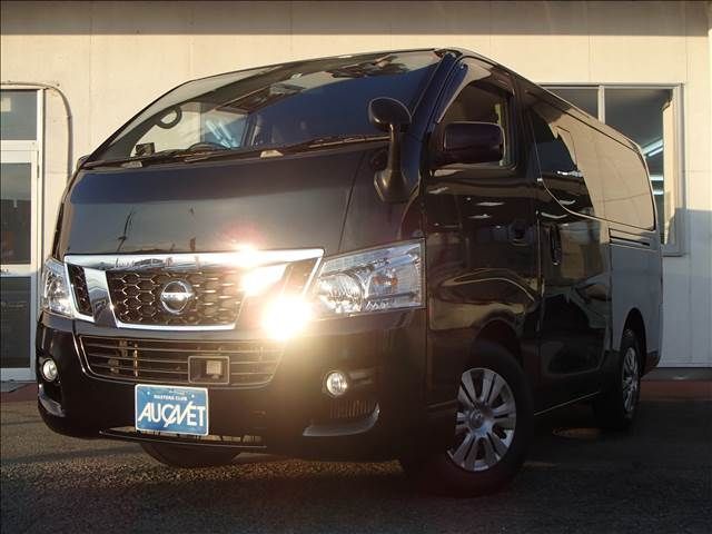 Nissan NV350 Caravan 2016-08 23296-0