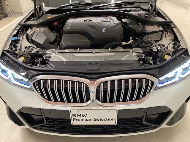 Bmw 3 SERIES 2023-02 8591-17