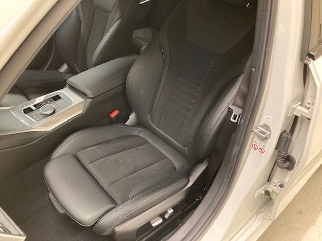 Bmw 3 SERIES 2023-02 8591-5