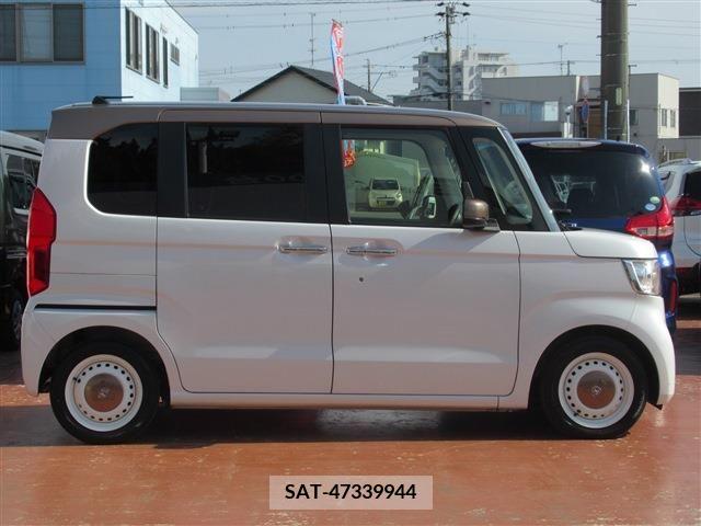 Honda N BOX 2019-02 207474-21