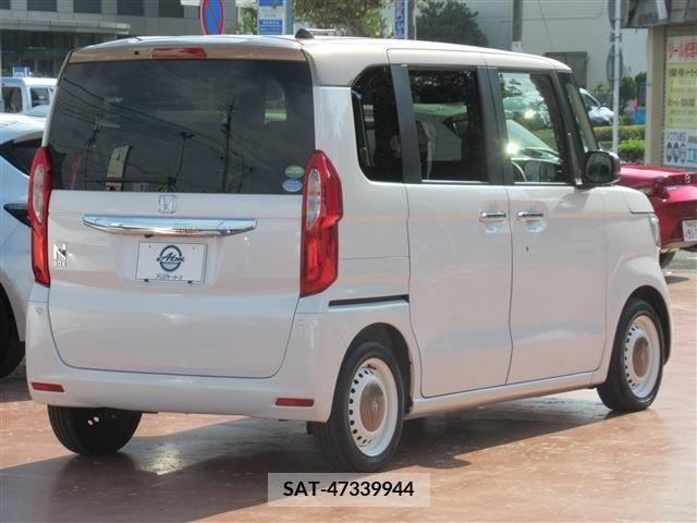 Honda N BOX 2019-02 207474-7