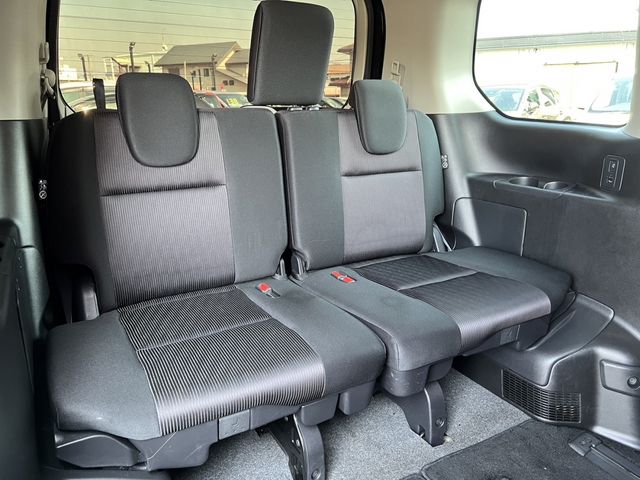 Nissan SERENA 2017-01 14775-18