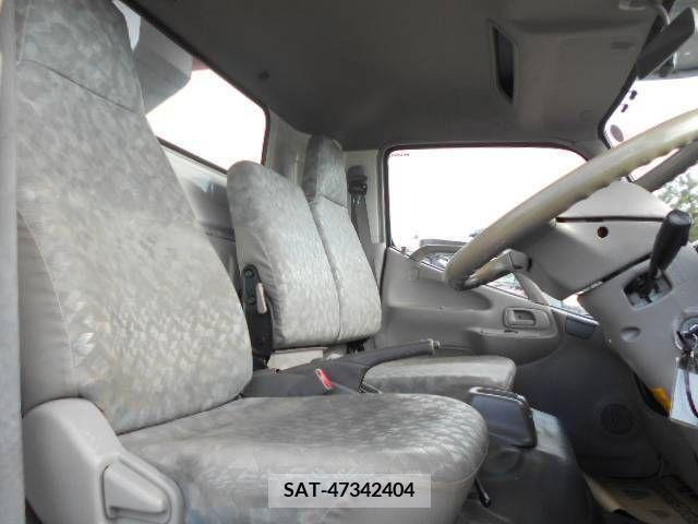 Hino DUTRO 2008-03 222748-17