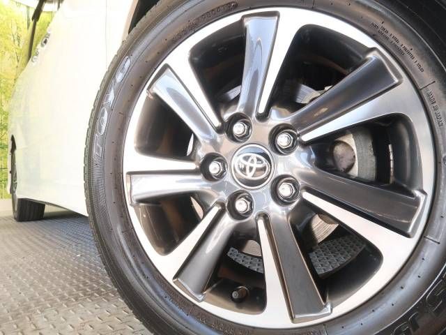 Toyota VOXY 2019-02 24952-15