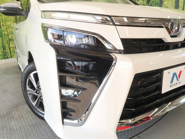 Toyota VOXY 2019-02 24952-14