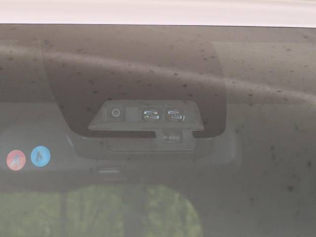 Toyota VOXY 2019-02 24952-4
