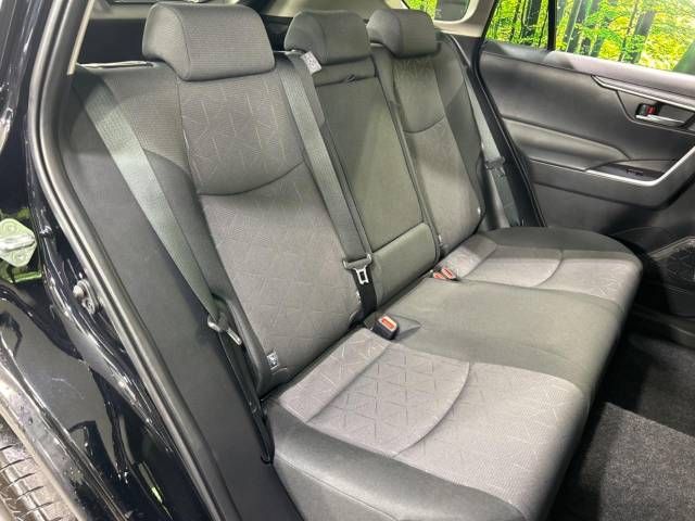 Toyota RAV4 2023-06 17554-10