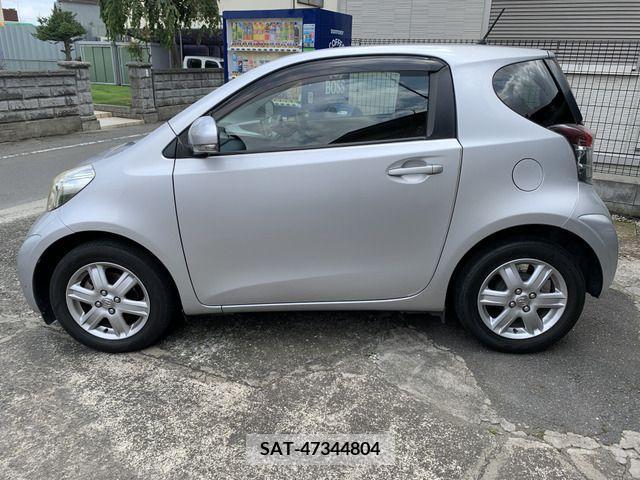 Toyota IQ 2009-12 201371-6