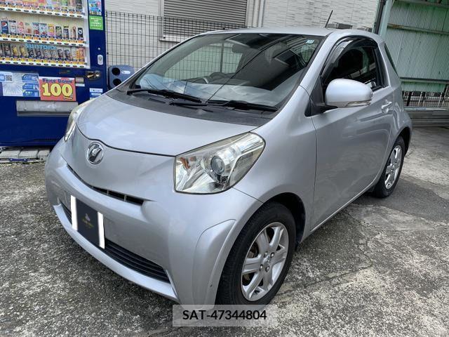 Toyota IQ 2009-12 201371-7