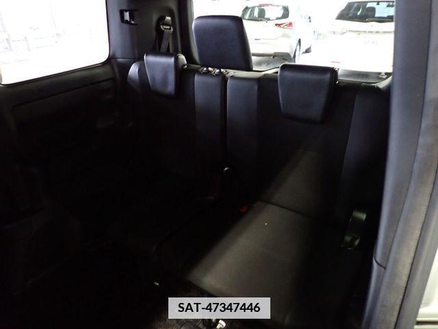 Toyota NOAH 2019-11 336177-13