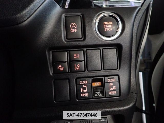 Toyota NOAH 2019-11 336177-17