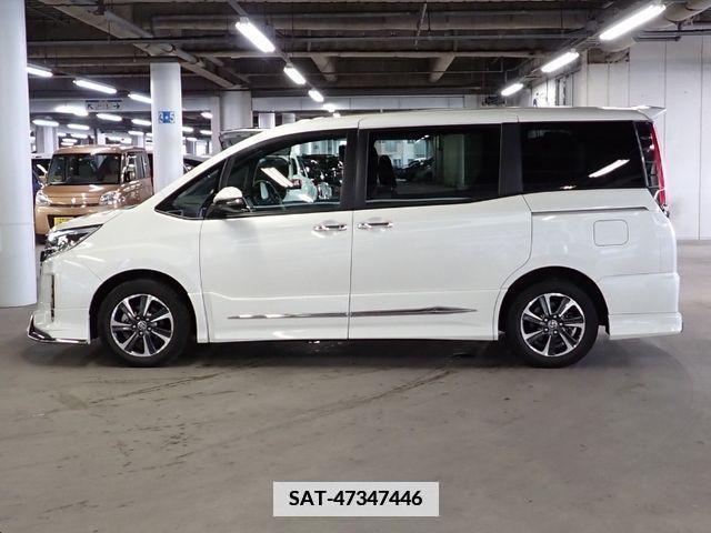 Toyota NOAH 2019-11 336177-8