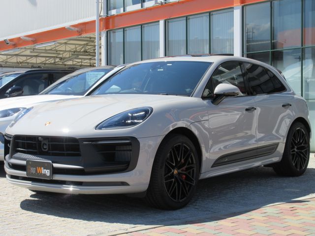 Porsche MACAN 2022-08 6941-11