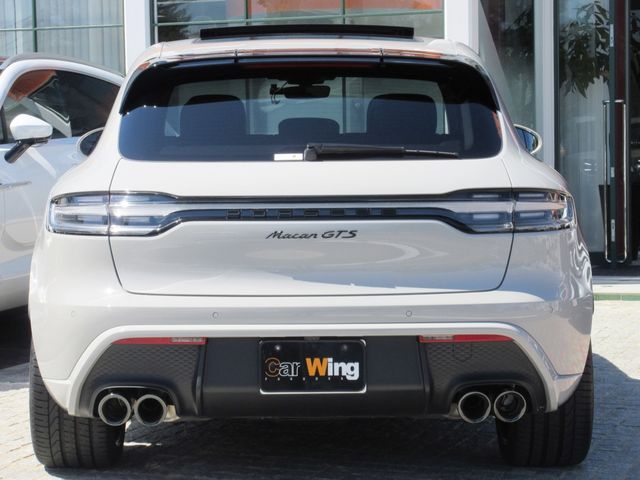 Porsche MACAN 2022-08 6941-13
