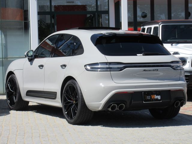 Porsche MACAN 2022-08 6941-12