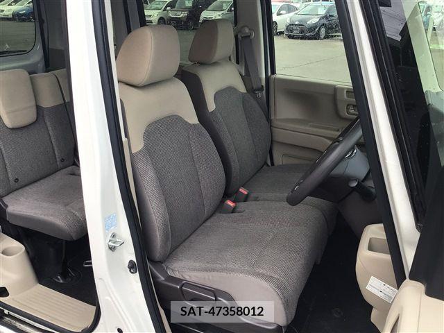 Honda N BOX 2019-06 307438-13