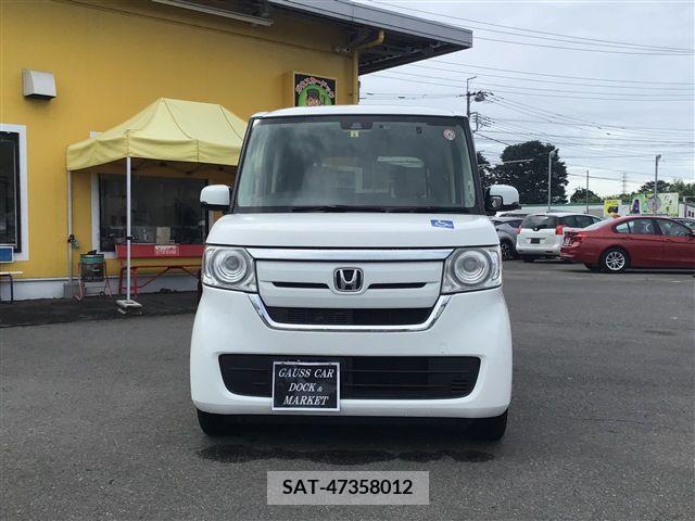 Honda N BOX 2019-06 307438-2
