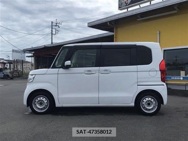 Honda N BOX 2019-06 307438-8