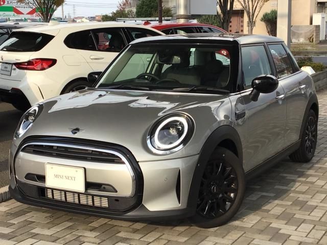 Bmw MINI 2023-05 12438-0