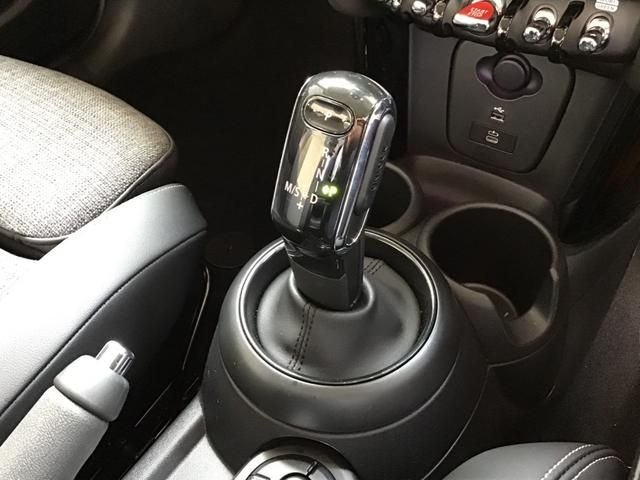 Bmw MINI 2023-05 12438-16