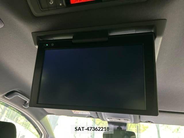 Toyota VOXY 2020-02 370347-2