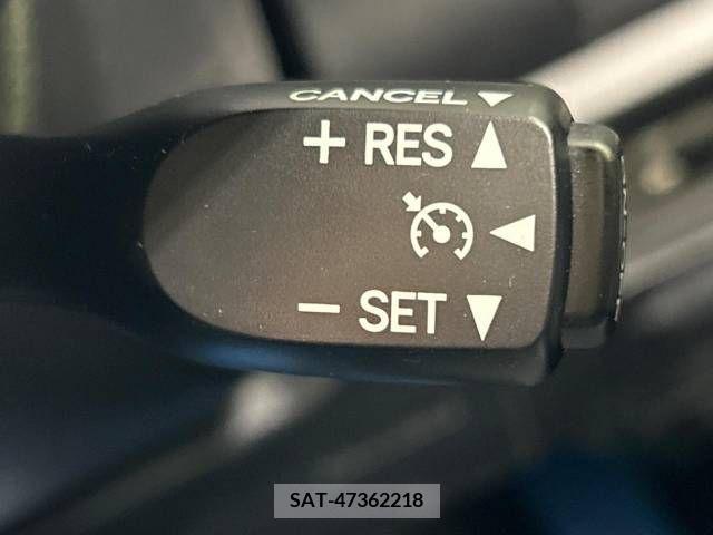 Toyota VOXY 2020-02 370347-6
