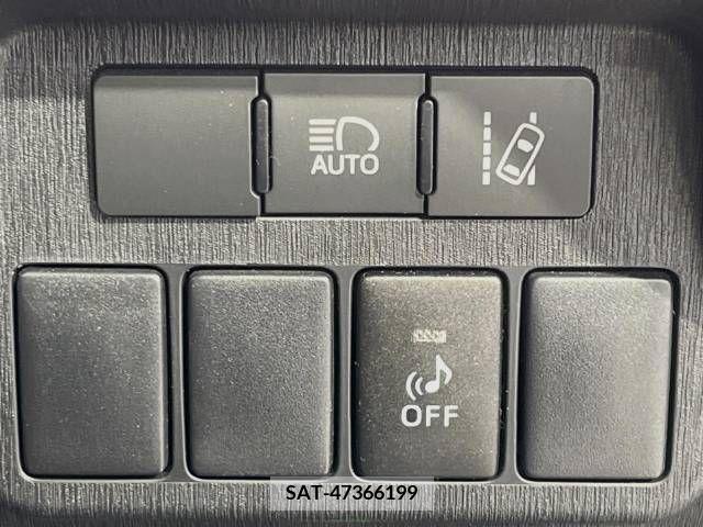 Toyota PRIUS ALPHA 2018-11 282442-4
