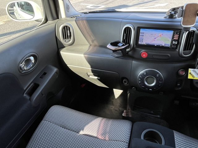 Nissan CUBE 2012-07 193-7