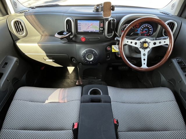 Nissan CUBE 2012-07 193-6